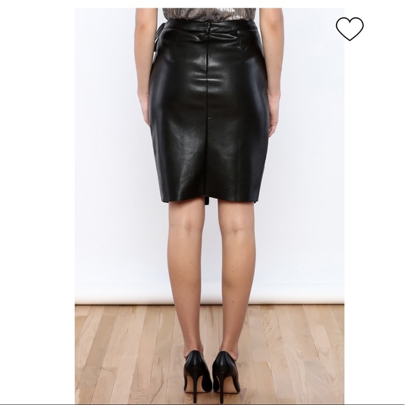 FAUX LEATHER mini skirt - Picture 6 of 6
